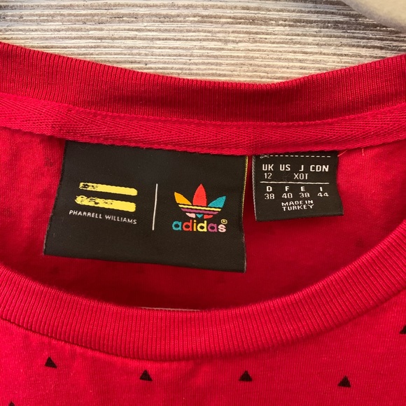 Patterned Adidas tee - Picture 4 of 6